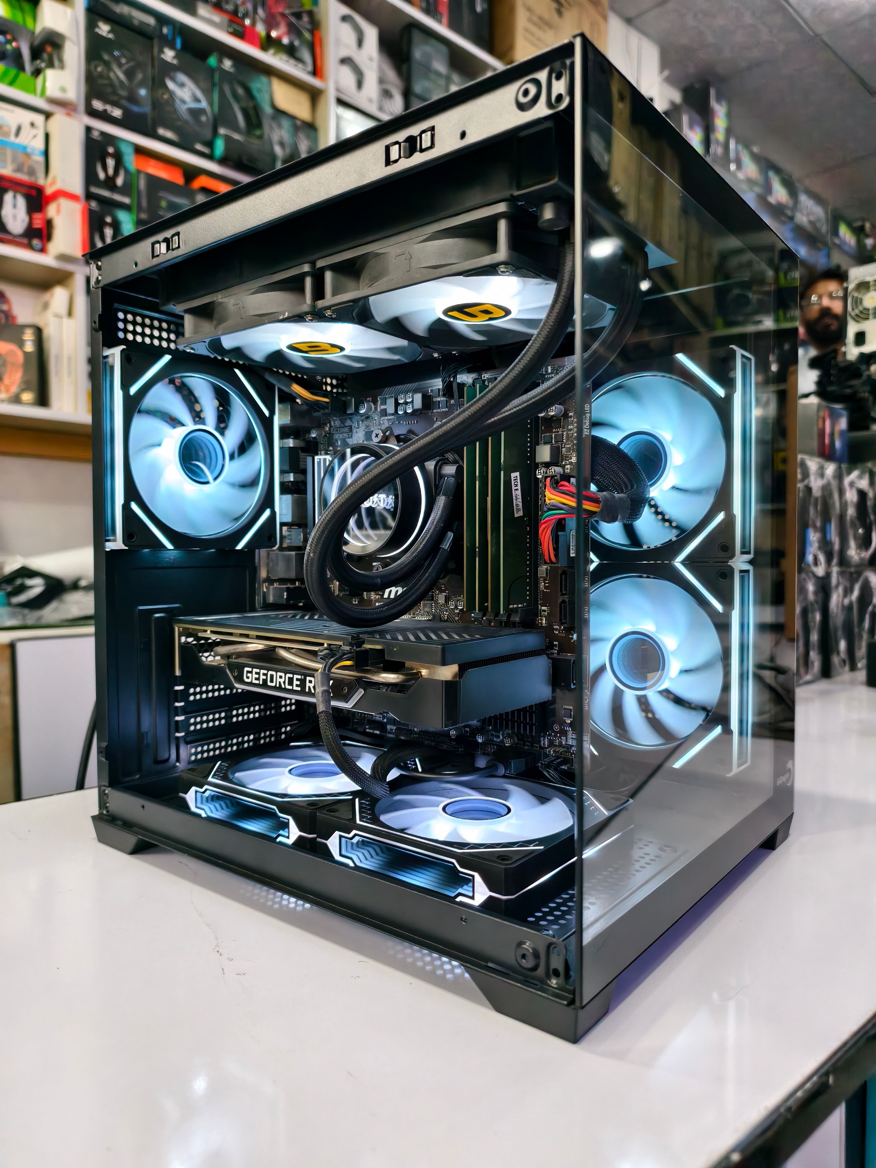 Armado de PCs y Modding Gaming